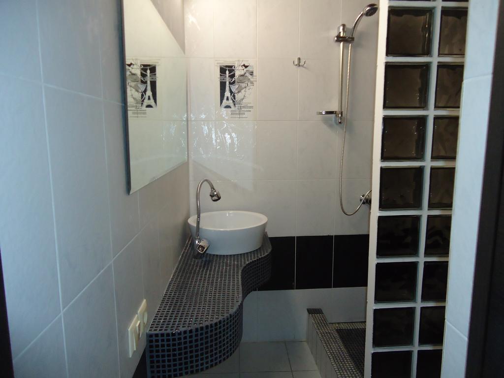 Apartment On Sovetskaya 103 Bobruisk Dış mekan fotoğraf